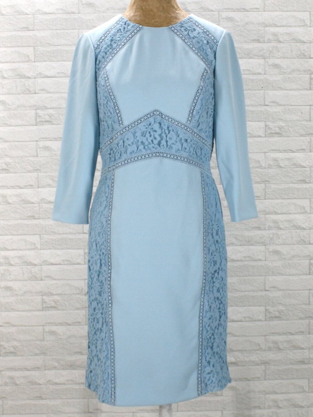 ANTONIO MELANI Dress Retro Lace Sheath Classic Fitted Cocktail Pale Blue 6